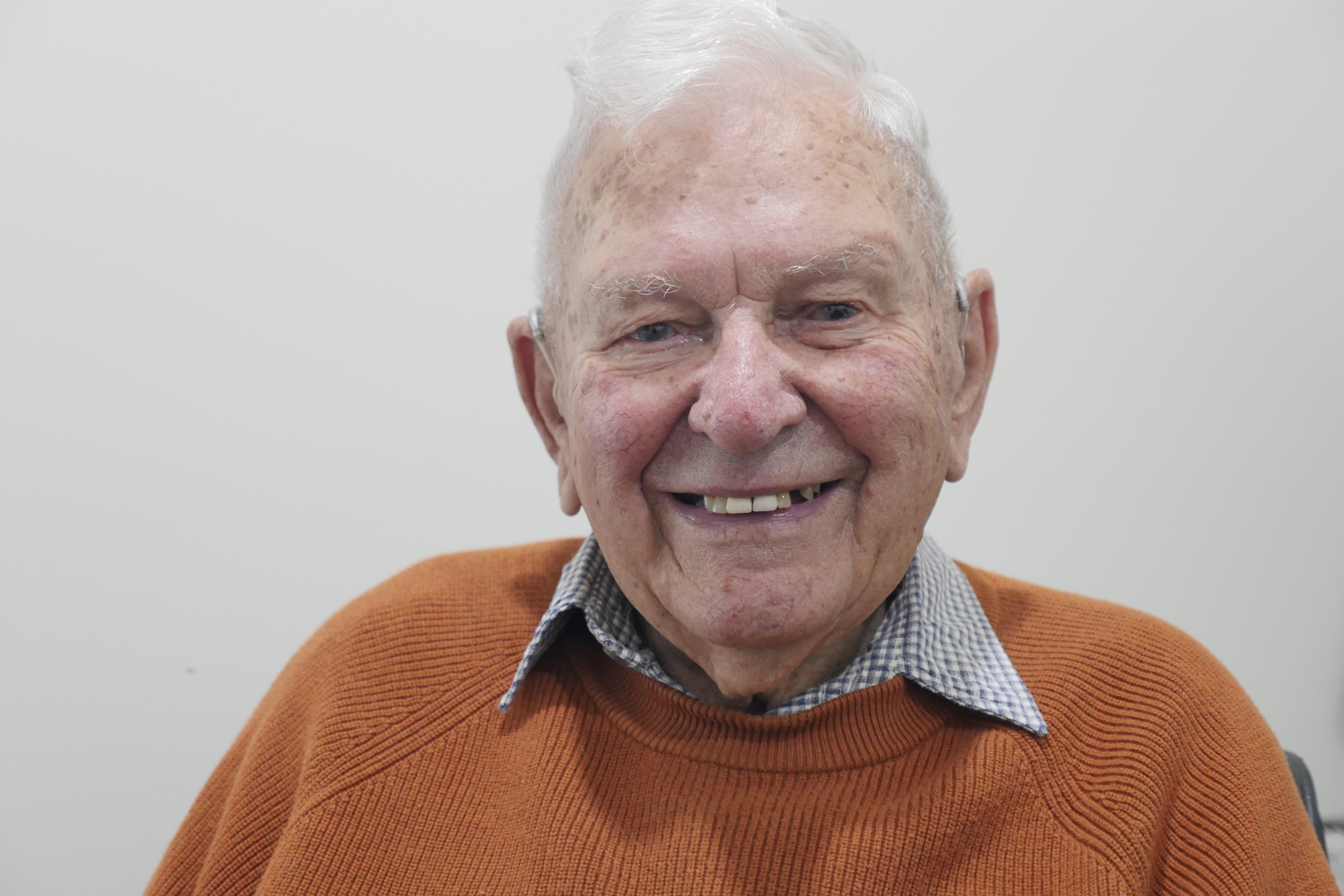 4. Lorne Local Legend Doug Stirling.JPG