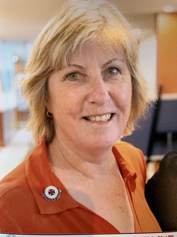 Amanda Hough.jpg