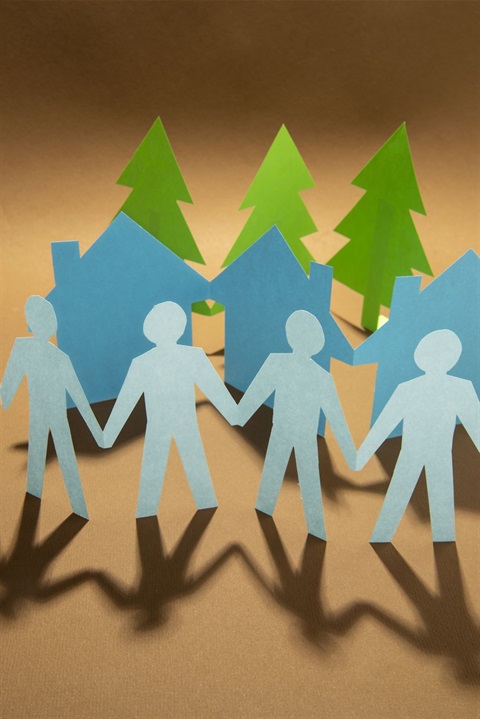 colorful-paper-chains-still-life (1).jpg