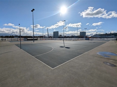 Banyul-Warri Fields netball courts.jpg