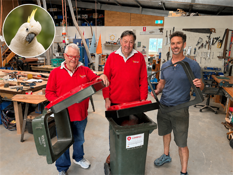 Cockatoo and bin aprons