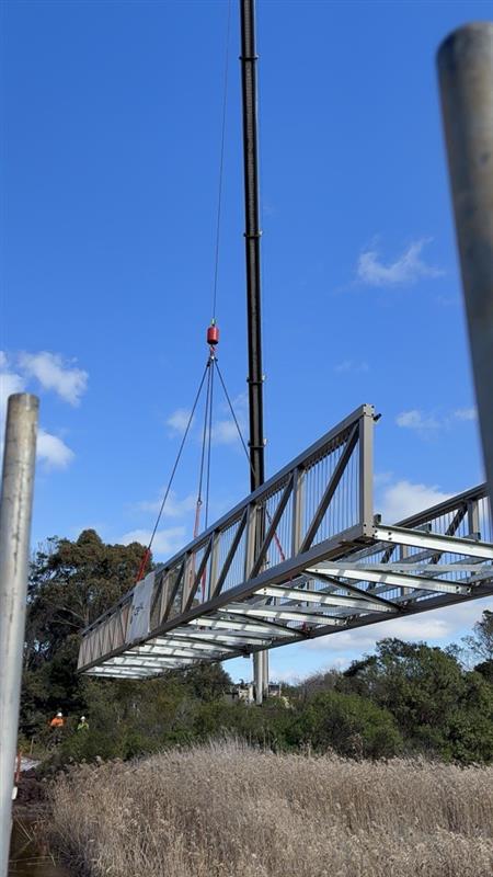 Spring Creek ped bridge - Installation (3).jpg