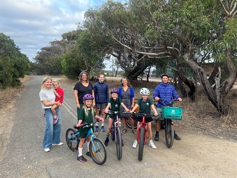 Ridgeline Trail group photo 
